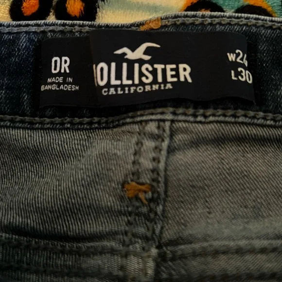 Hollister Women's Blue Ripped mid rise super Skinny stretch Jeans size 0 - Picture 4 of 11